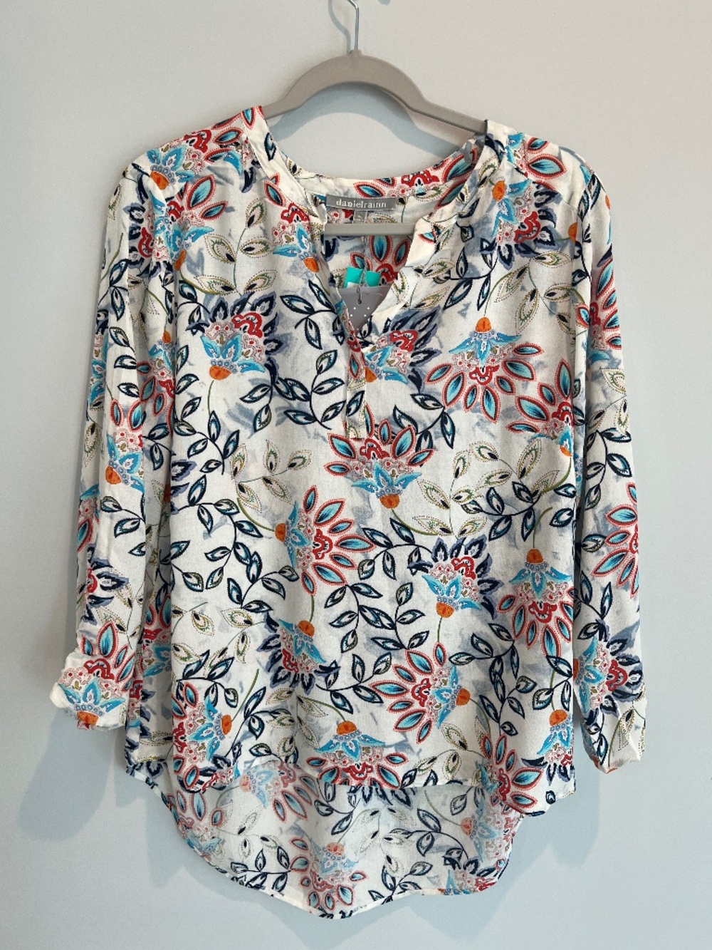 NWT Daniel Rainn Koda Split Neck Floral Blouse - Petite Large